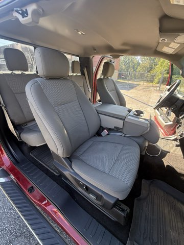 2018 Ford F150 photo 16