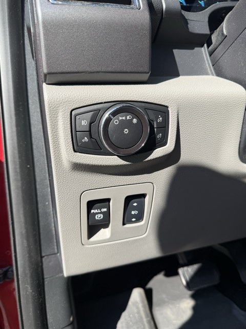 2018 Ford F150 photo 15