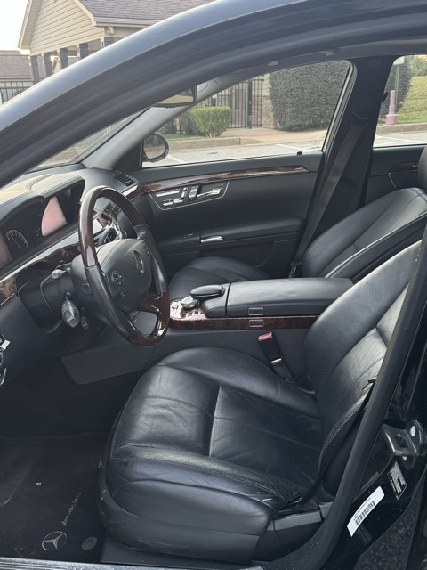 2007 Mercedes S550 photo 9